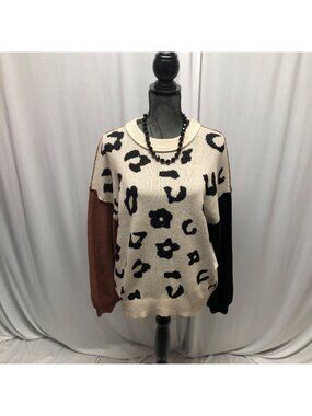 Leopard Slouchy Sweater Womens Size Medium Long Sleeve Casual Oversized NEW